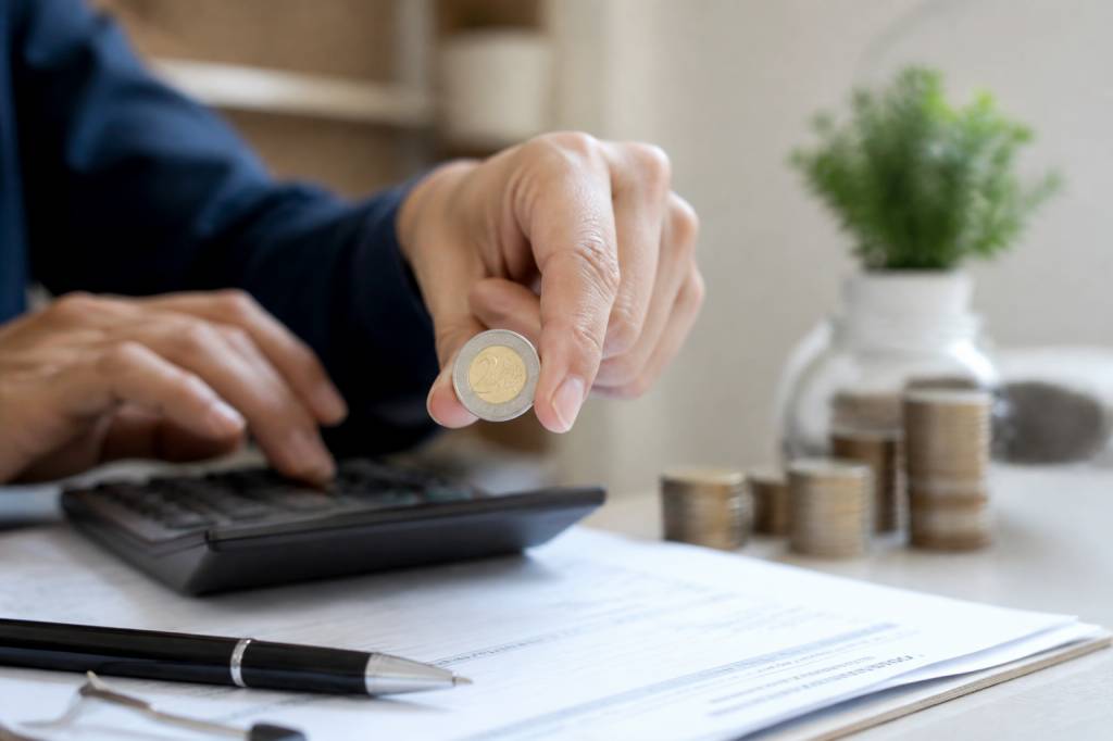 1 euro / baht : calcul de conversion et impact fiscal en france