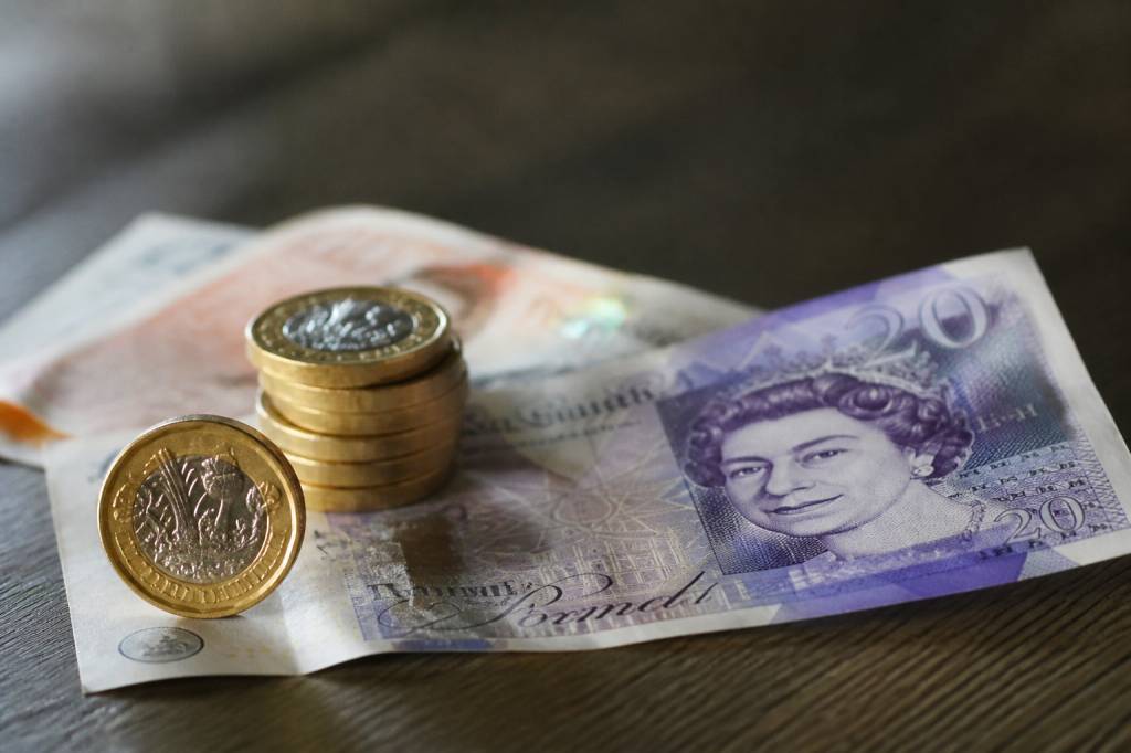 1 eur gbp : taux de change et conversion en livre sterling