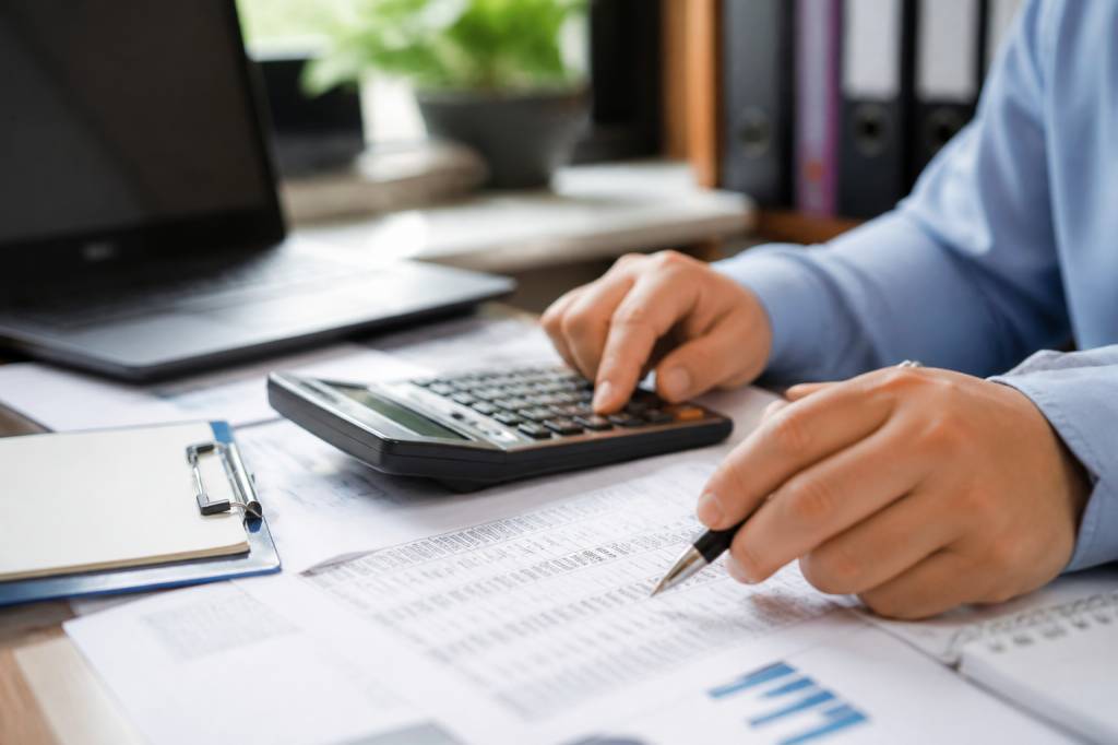 411 compte comptable : définition et utilisation en comptabilité fiscale